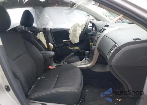 2012 Toyota Corolla S из США, поврежденный, VIN 2T1BU4EE1CC844034